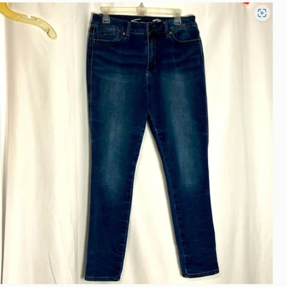 Seven7 darkwash high-rise skinny jeans